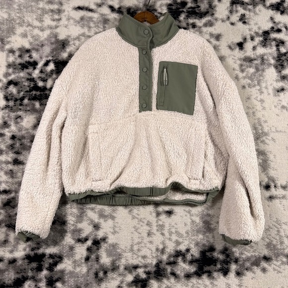 Vuori Tops - Vuori Cozy Sherpa Popover Womens Size Small Fleece Fuzzy Athleisure Gym